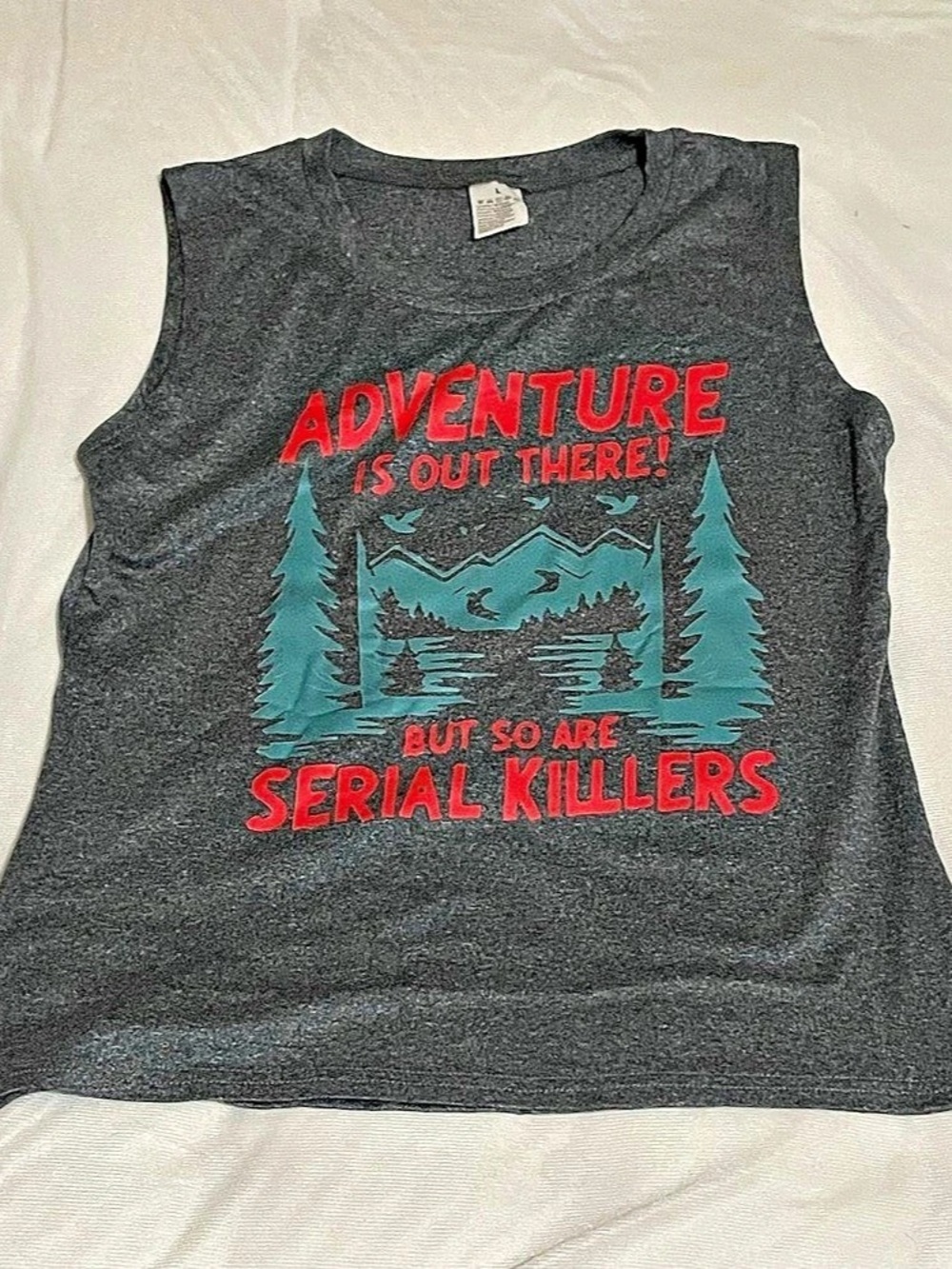 Women’s Graphic Muscle Tee in Gray Size Large